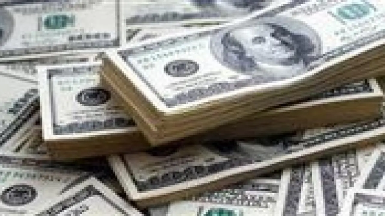 تحركات جديدة في سعر الدولار أمام الجنيه المصري خلال تعاملات اليوم الجمعة